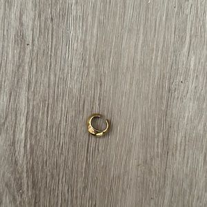 Faris Grosso Ear Cuff